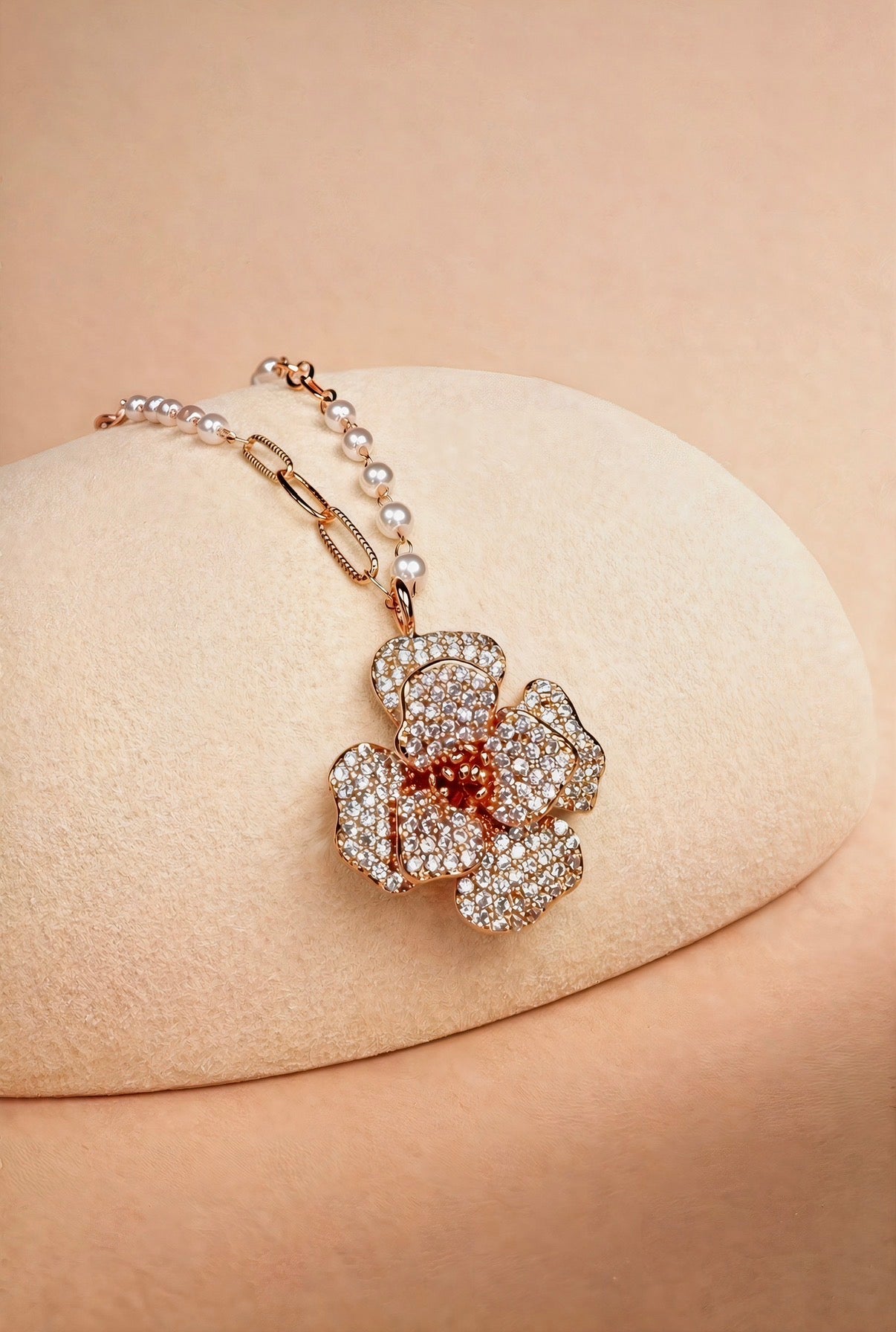 Vintage Rose Necklace